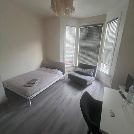 Relaxing&Cozy Room Londra Esterno foto